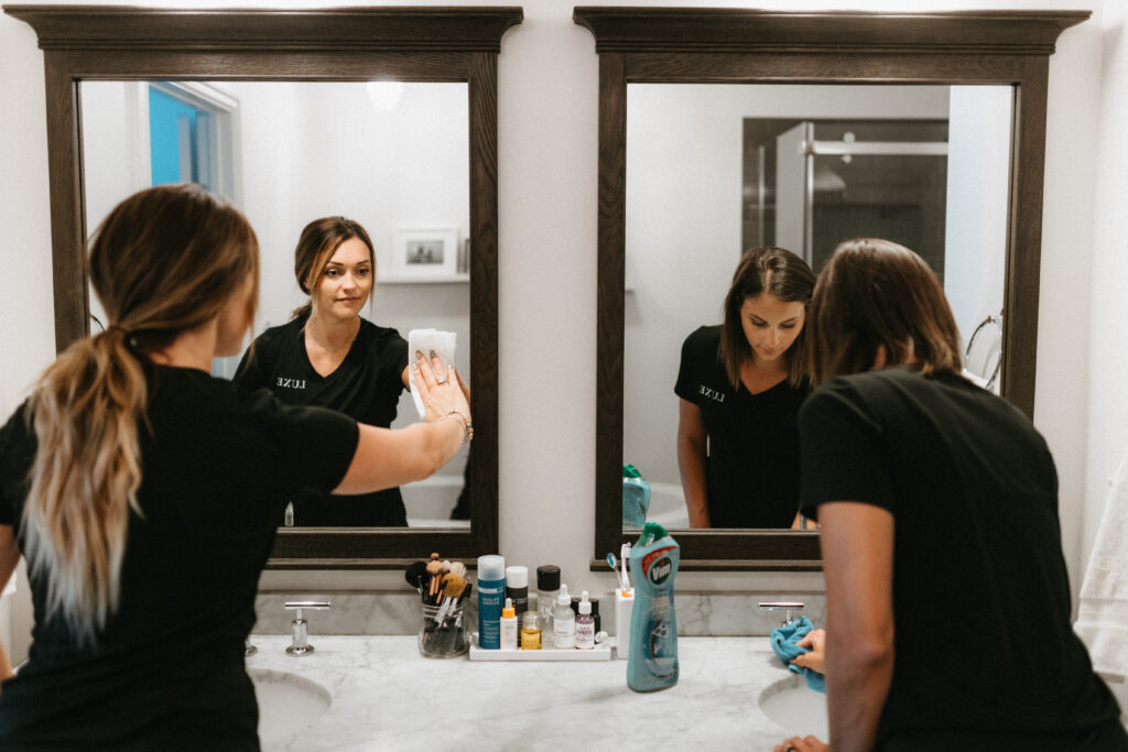 Home cleaning cleaning services clean home deep clean spring clean winnipeg steinbach niverville manitoba quality clean clean freak home cleaning tips moving clean cleaning services homeowners property owners realtors construction companies